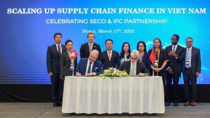 IFC, Switzerland expand support for supply chain finance in Vietnam